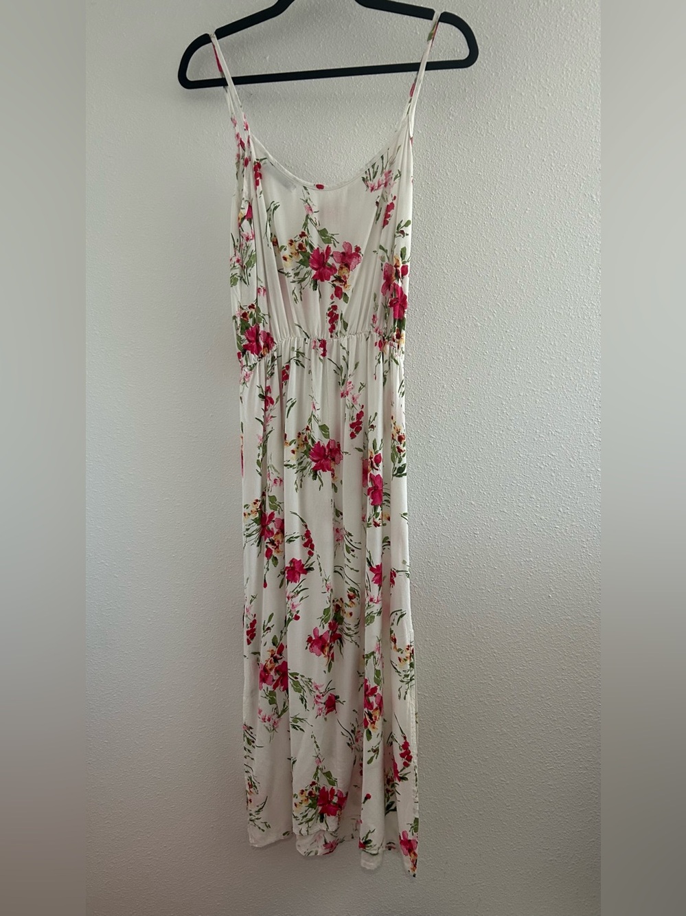 Vertiche Floral Spaghetti-Strap Maxi Dress